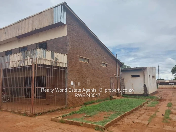 Kwekwe Torwood Commercial Property for Sale
