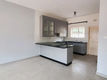 2 Bedroom Garden Flat