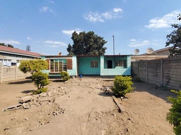 Highfields House for Sale-Close to all amenities