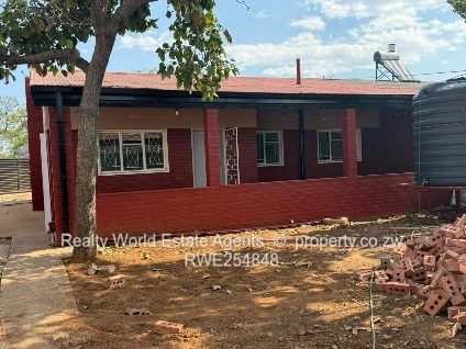Paddonhurst House to Rent
