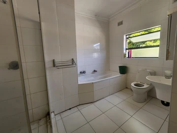7 Bedroom House