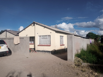 Chitungwiza Unit O House For Sale 