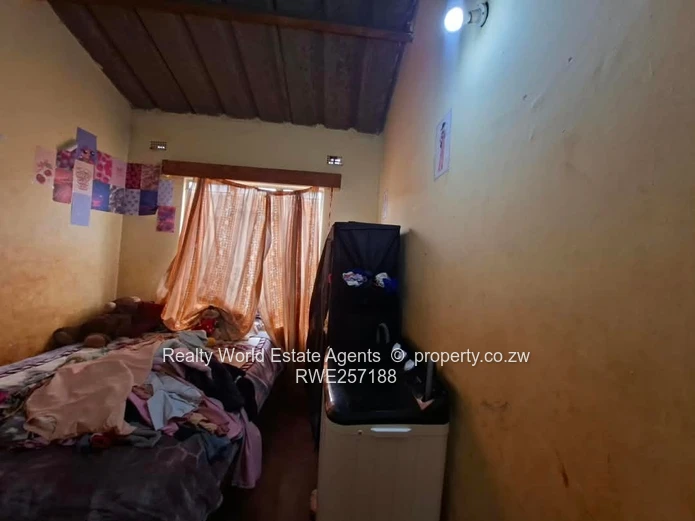 Warren Park House for Sale