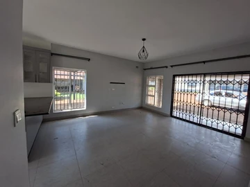 3 Bedroom Garden Flat