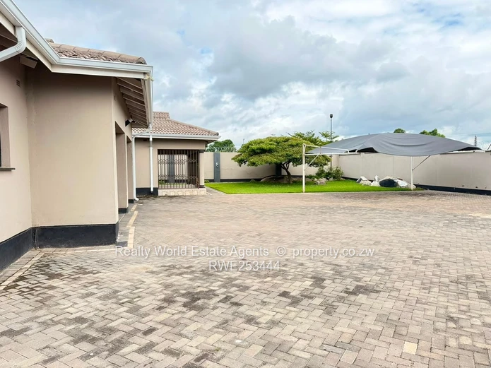 Waterfalls Cheviot House for Sale