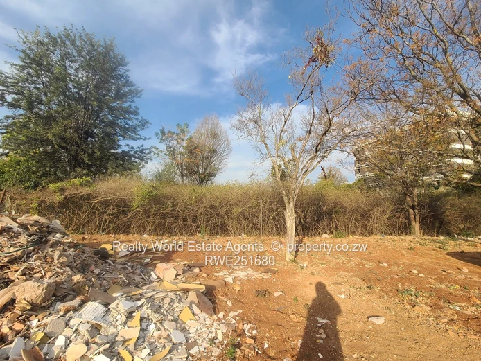 For Sale: 2,600sqm Eastlea Land with Approved 26-Unit Project