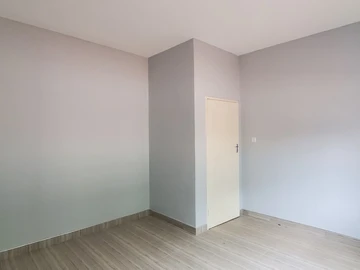 2 Bedroom Garden Flat