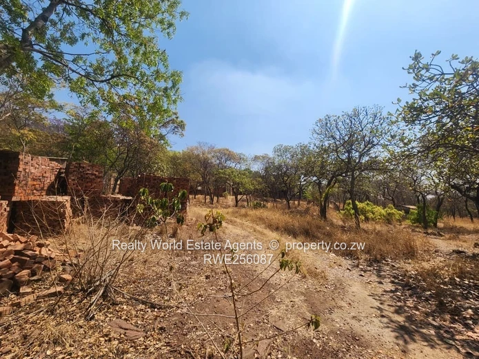 Hunyani Hills Stands - Lake Chivero