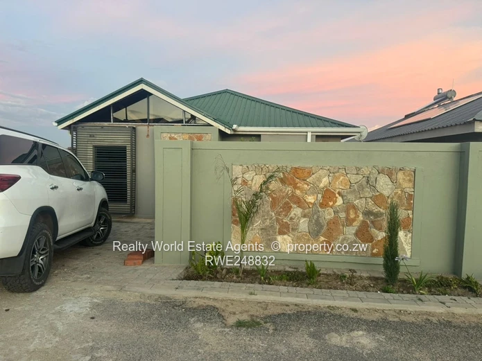 For Sale – Marwede Bungalows (Next to Glaudina, Bulawayo Road) 