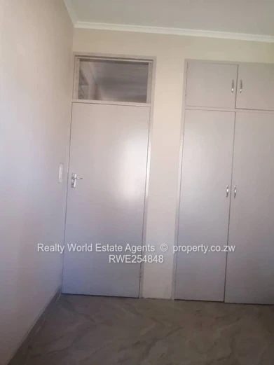Paddonhurst House to Rent