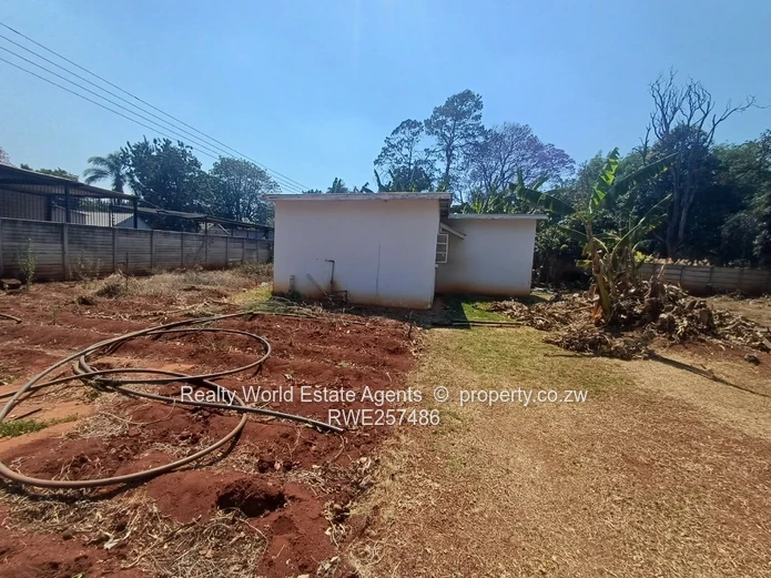 Groom Bridge House To Let Potential For Many Uses  