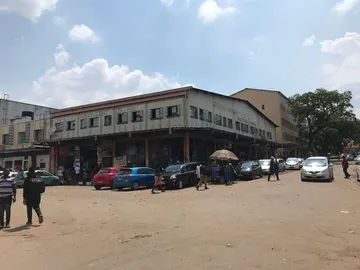 Shop Space To Let 